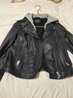 Lamarque Women's Black Jacket